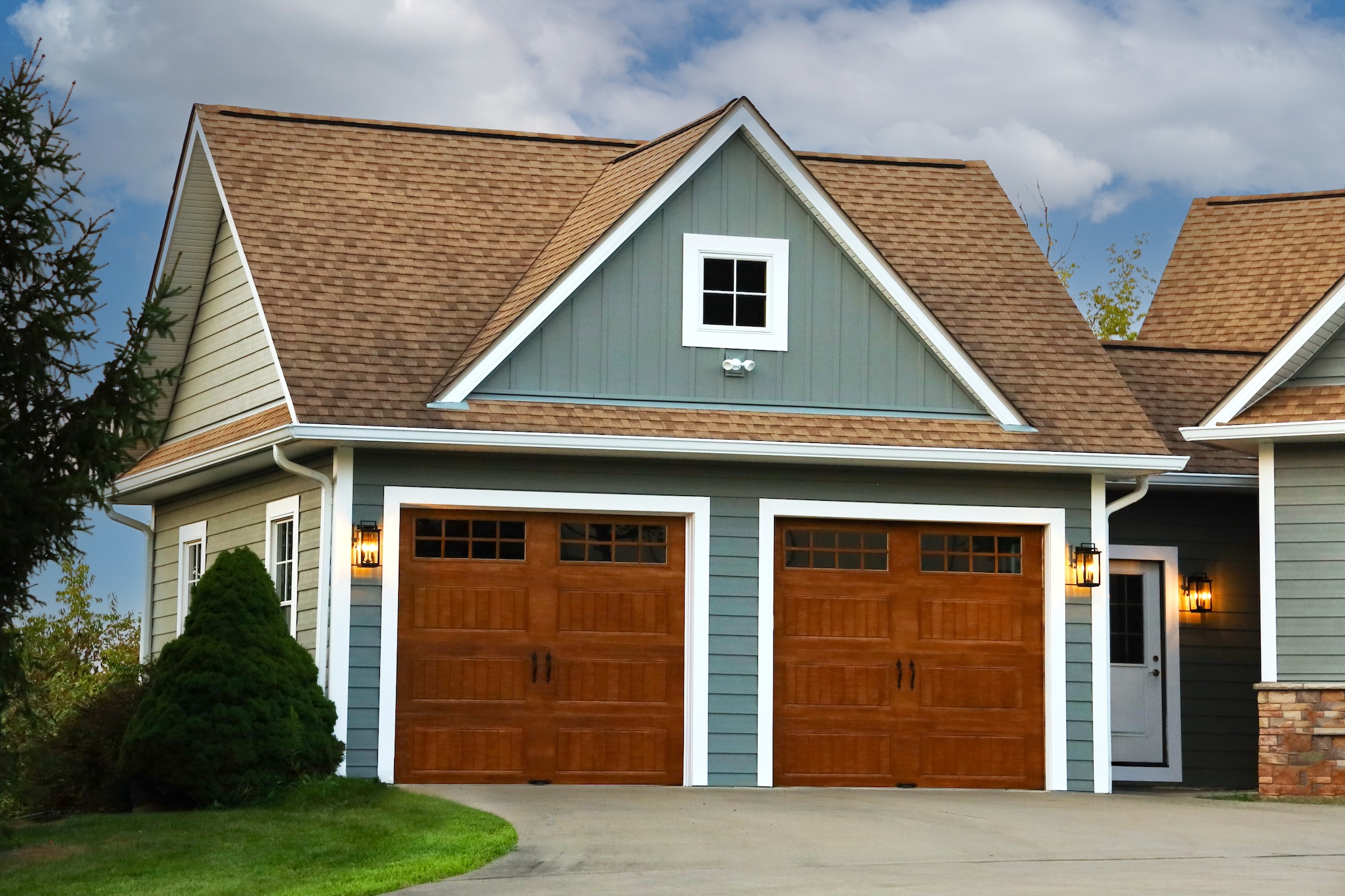 Engineered wood siding installation Michigan