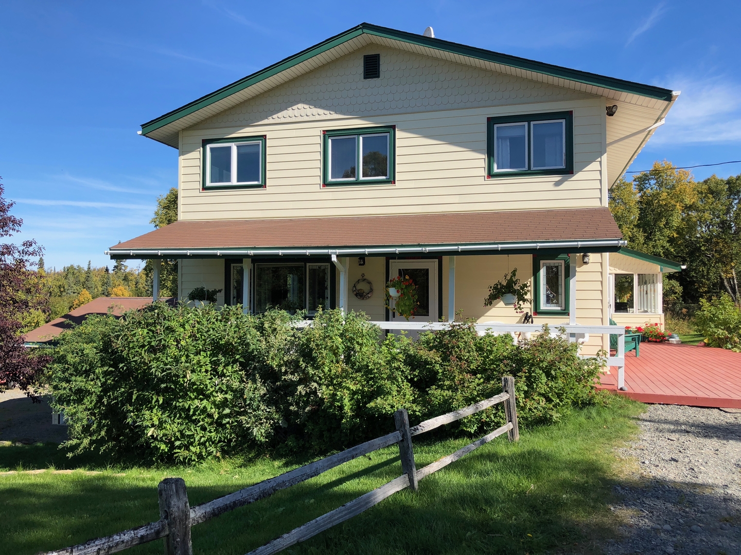 Antique ivory lap siding on home